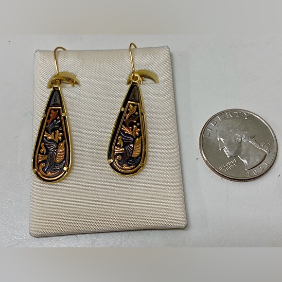 Brand New Vintage Toledo Spanish 24K Gold Damascene Teardrop Earrings - Picture 2 of 9